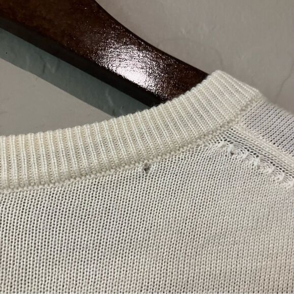 NWT Calvin Klein Cream V-Neck Merino Wool Washable Pullover Sweater Men's Size M - Picture 14 of 15